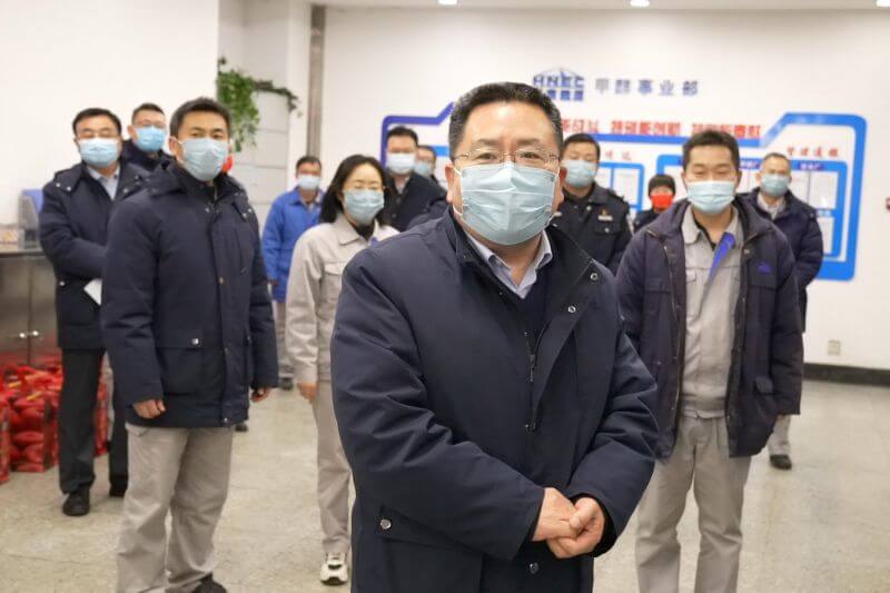 新春佳节，公司领导到岗位上拜年