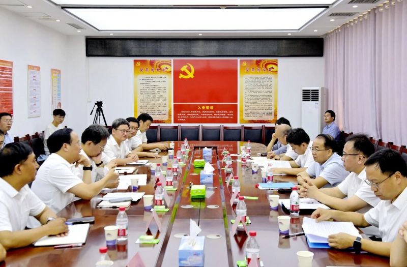 李毛到尊龙凯时人生就是搏公司调研